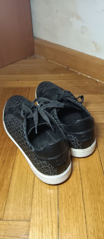 кроссовки Adidas для йоги, кеды Calvin Klein 5
