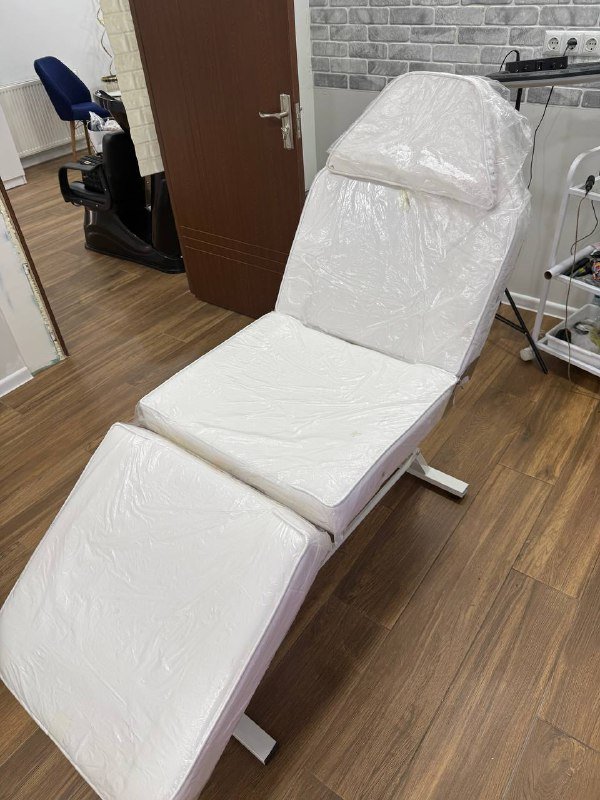 Косметологическая кушетка 3
