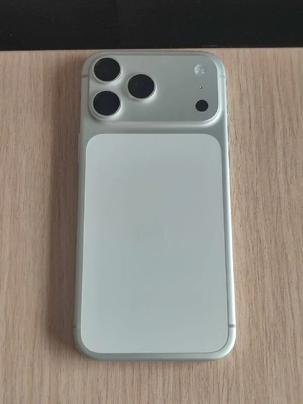 iPhone 17 Pro Max 256 Gb Silver 3