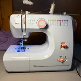 Швейная машинка DEXP 1