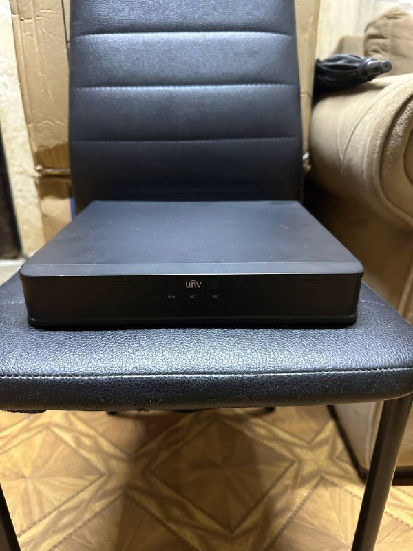 Сетевой видеорегистратор UNV NVR301-04LP