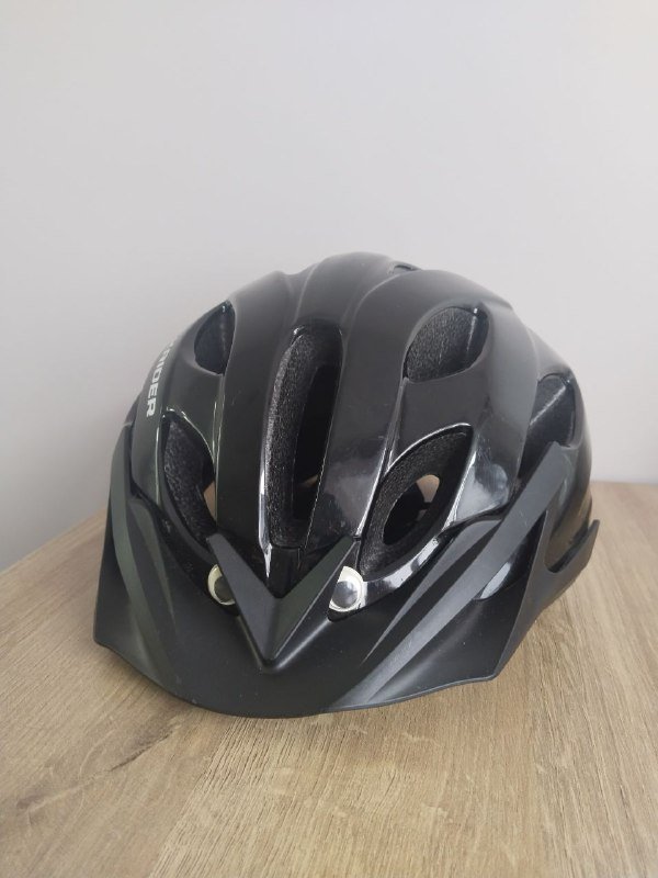 Велосипедный шлем Rockrider, перчатки Triban, крепление на руль для телефона 2