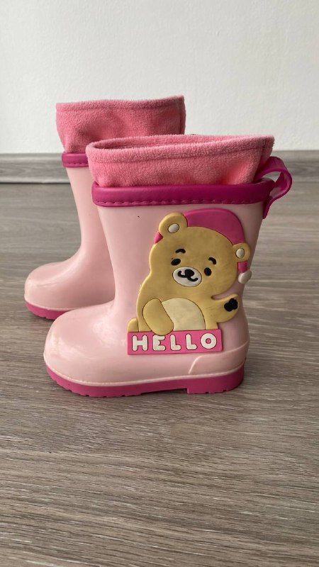 Резиновые сапоги, теплые сапожки и непромокаемый комбез с варежками 4