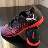 Поло Wrangler, сороконожки Puma, кроссовки Nike, джинсы Levi’s 2
