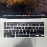 MacBook Pro 16 2019 3