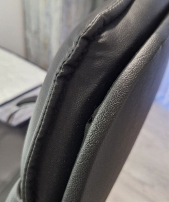 Офисное компьютерное кресло 3