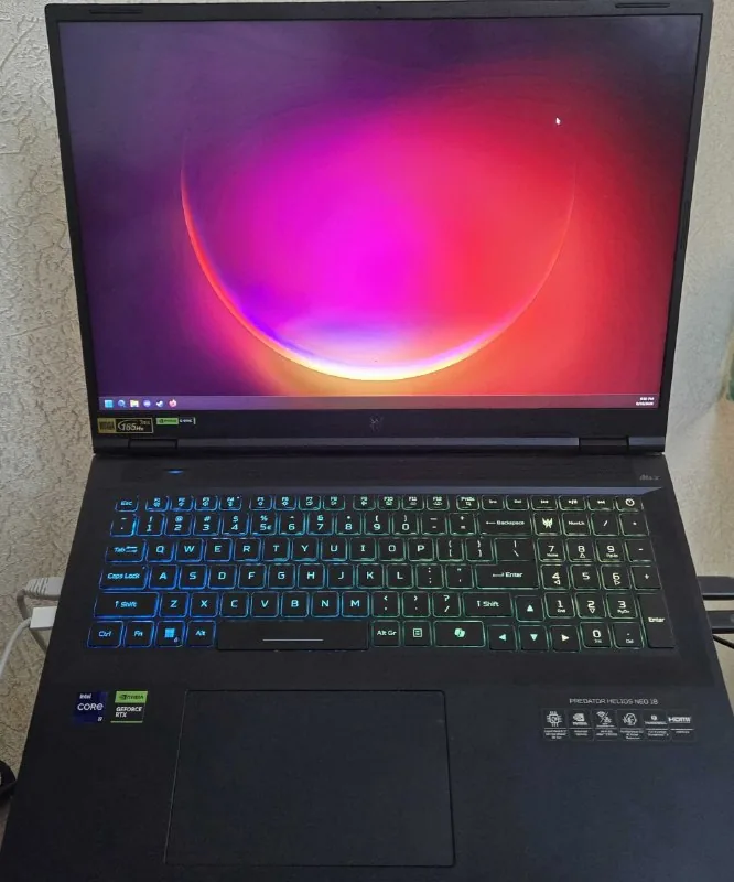 Acer Predator Helios Neo 18, i9, RTX 4060 1