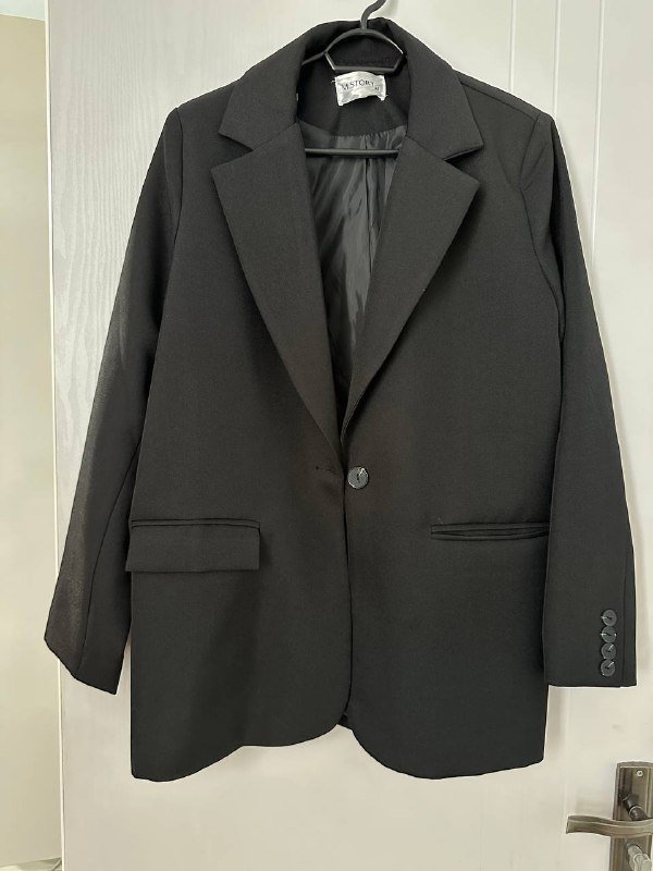 Сумка из натуральной кожи, пиджак оверсайз, джинсы Colin's 4