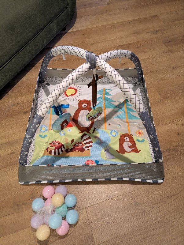 Детский коврик с дугами и игрушками 2