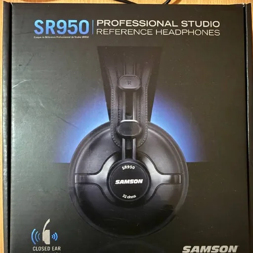 Samson SR950, Phonic AM440D, Mooer Micro Preamp 002, HeBikuo G-10