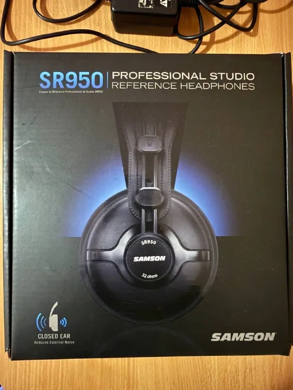 Samson SR950, Phonic AM440D, Mooer Micro Preamp 002, HeBikuo G-10 1