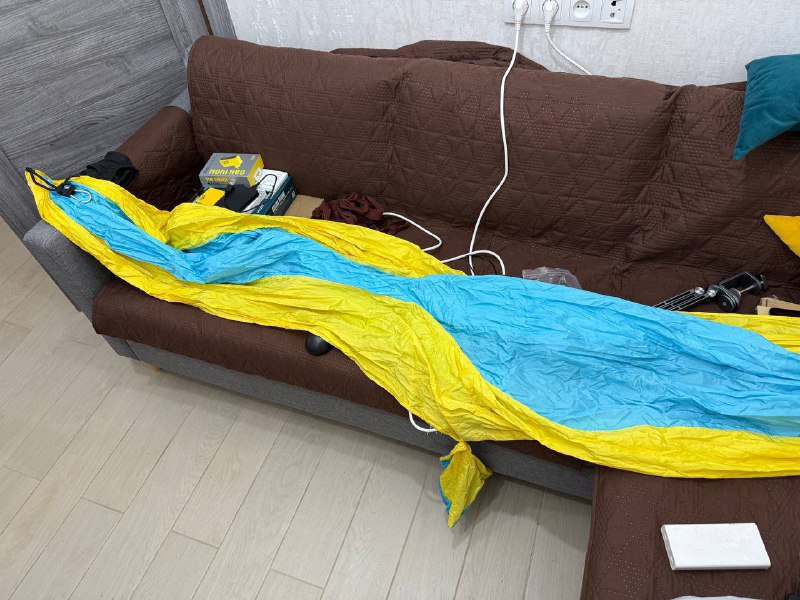 Гамак, Скальные туфли La Sportiva, Мотошлем HJC