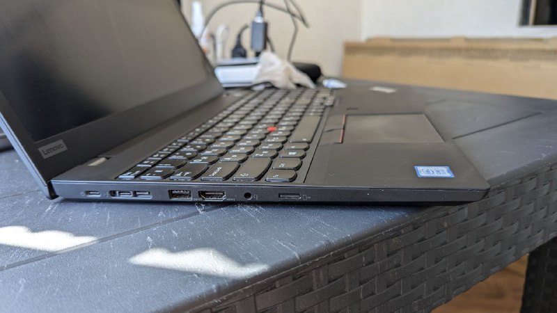 Ноутбук Lenovo ThinkPad T590 2