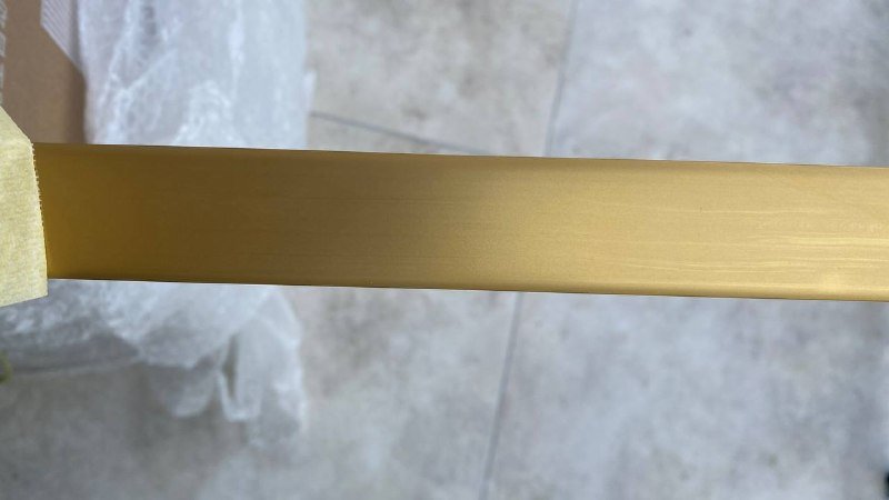 Т-образный порожек, люк ревизионный, оконные ручки, флизелин, краска для стен