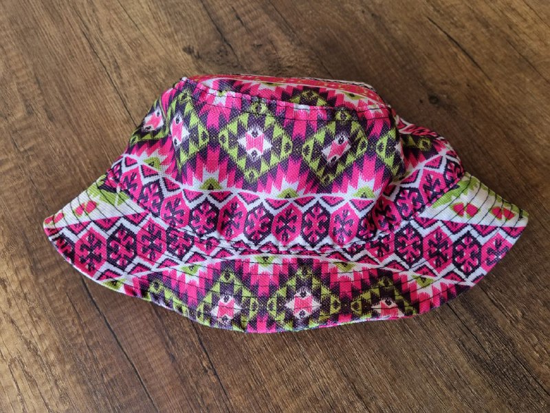 Женский кроп топ, летняя яркая панама 3