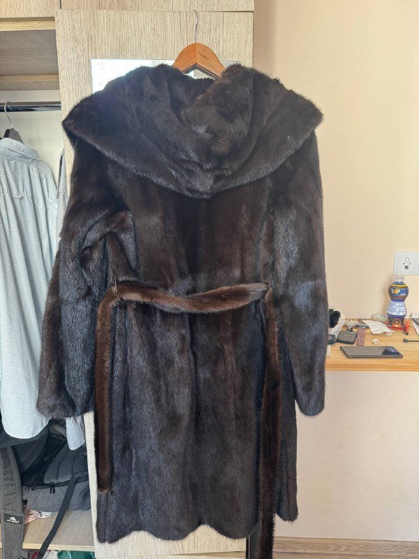 норковая шуба размер S-M с капюшоном и поясом 4