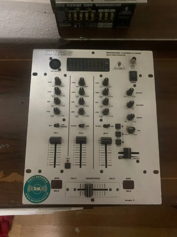 Микшер Behringer DX626 1