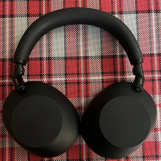 Наушники Sony