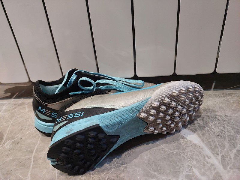 Мужские кроссовки размер 36 оригинал 2