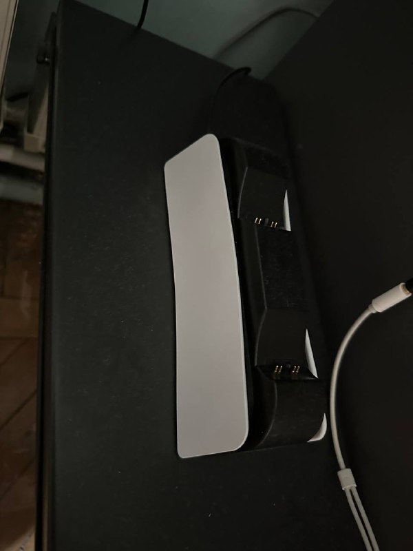 Зарядка для джойстиков Dualsense PS5 док станция 2