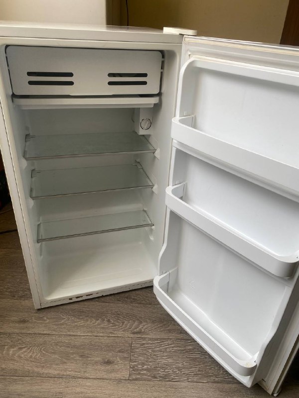 Холодильник BOSH, Холодильник Midea, Микроволновка Gorenje 6