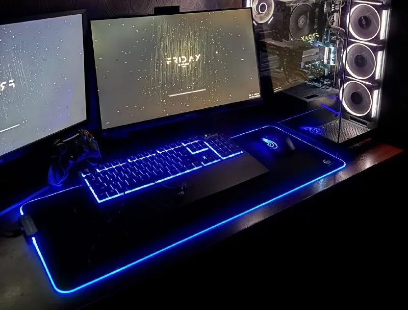Игровой компьютер с монитором, клавиатурой, мышью 1