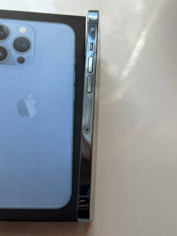 iPhone 13 Pro 256 GB in идеале 2