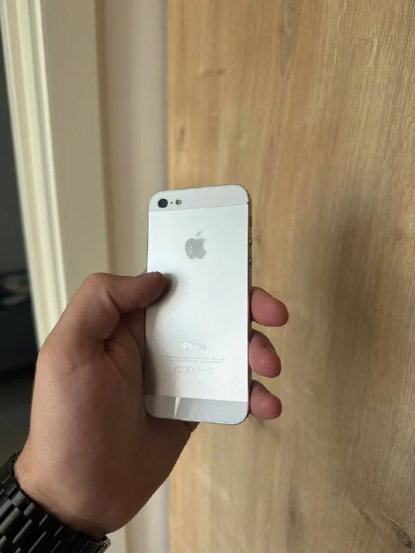 iPhone 5 16 ГБ