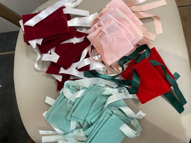 Вельветовые мешочки 48 шт