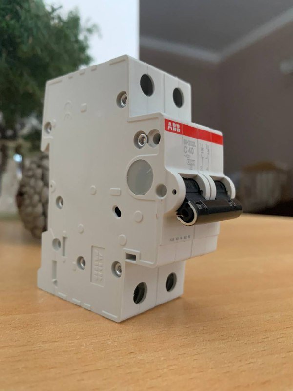 Автоматический выключатель ABB на 32 Ампера