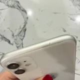 iPhone 11 128 ГБ белый 3