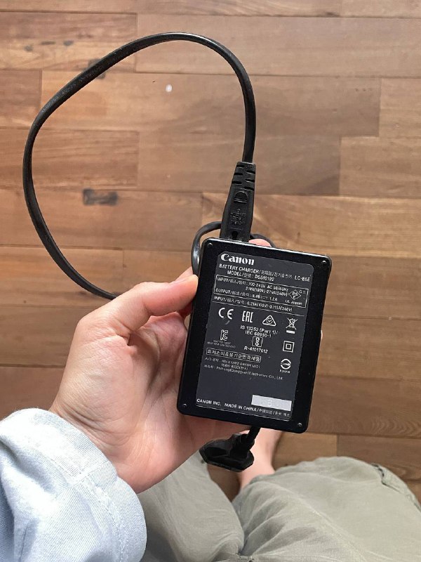 Зарядное устройство Canon battery charger lc-e6e, батареи lp-e6n lp-e6 2