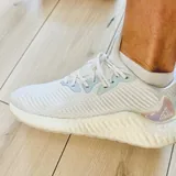 Мужские кроссовки Adidas Alphaboost 3