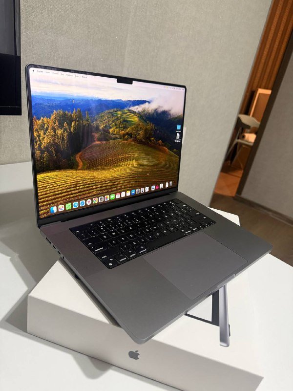 MacBook Pro 16 дюймов Apple M1 Pro 16GB 512GB 2