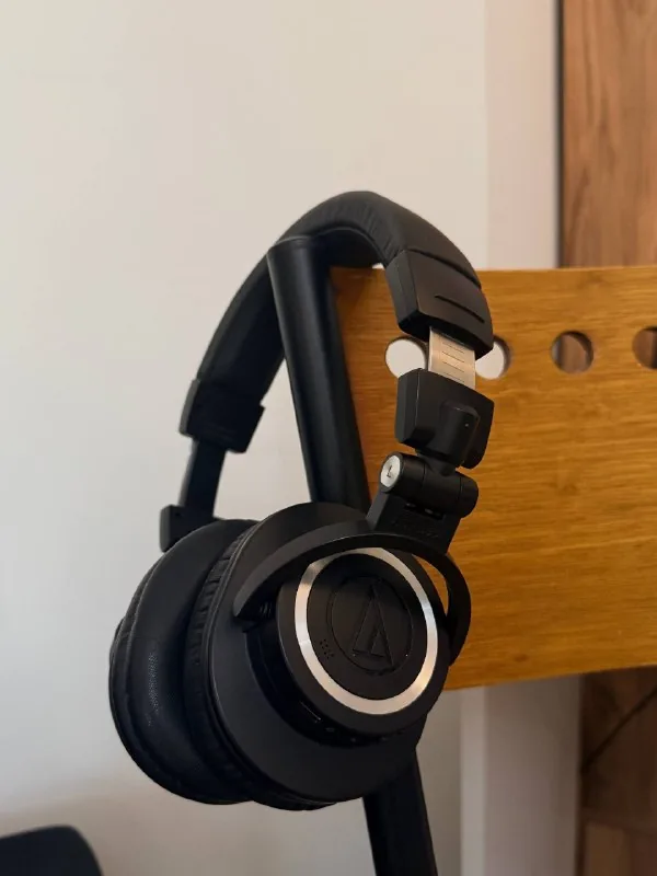 Audio-Technica ATH-M50xBT2 наушники 1