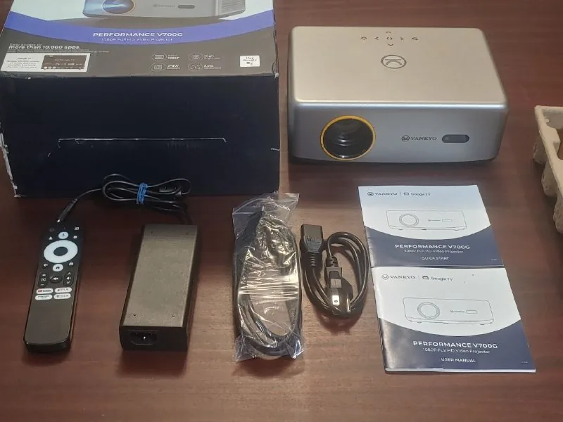 Проектор VANKYO Performance V700G 1