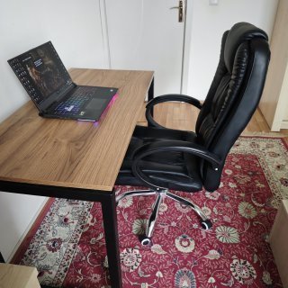 Стол деревянный с металлическими ножками 3