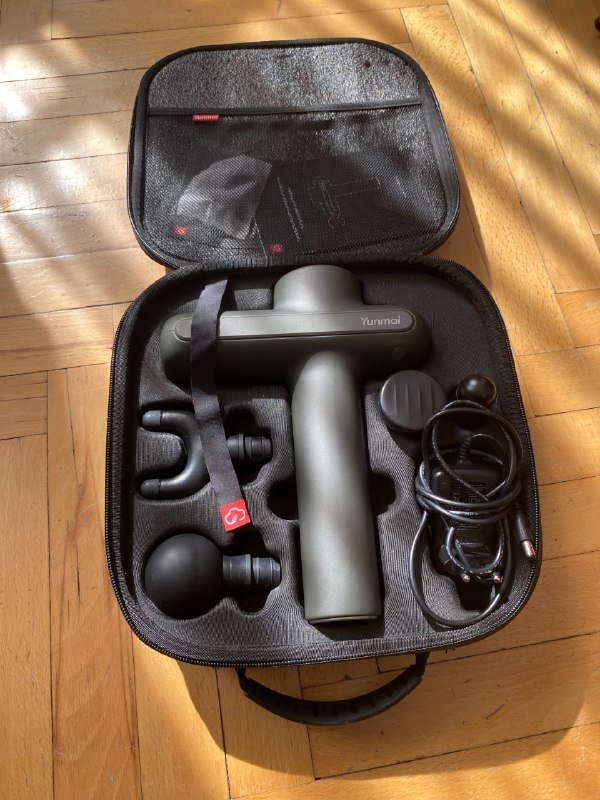 мартинсы 43, пуховик UNIQLO L, осеннее пальто, горнолыжные штаны 2