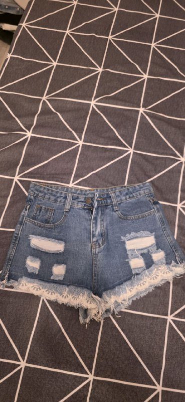 Джинсовые шорты, куртки, платья, брюки, джинсы женщины