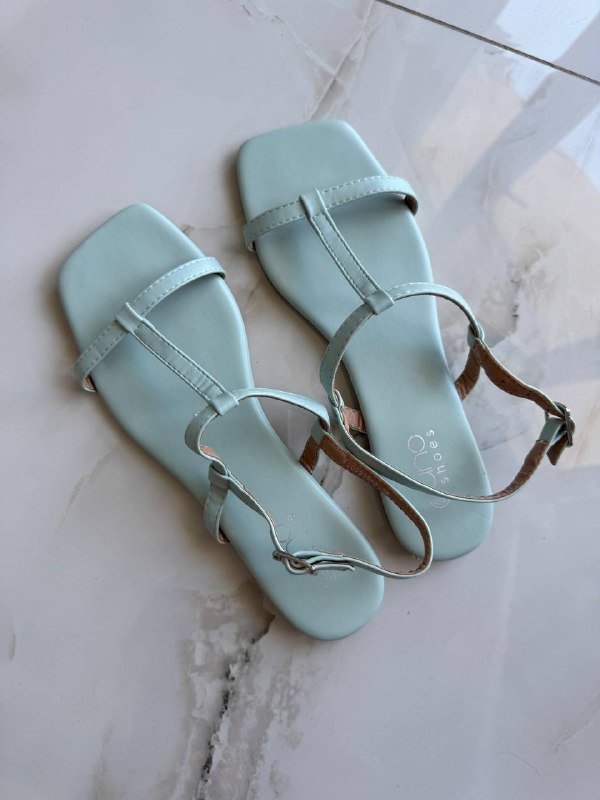 Женские босоножки 38 размер 3