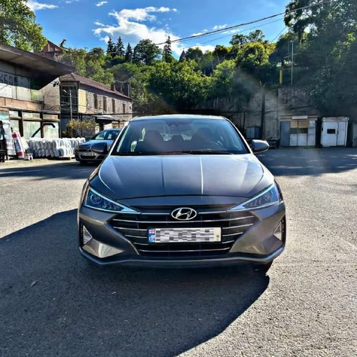 Hyundai Elantra 2019