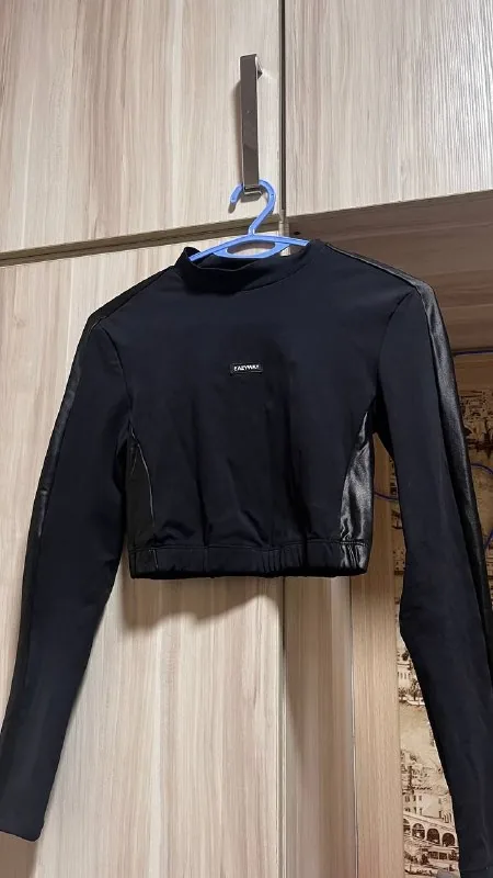 Женская одежда, куртки, брюки 3