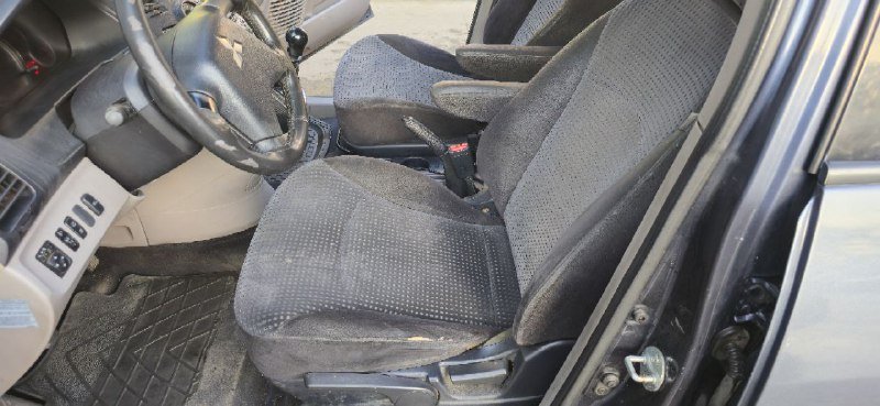 Mitsubishi Grandis 2.0 diesel 2005 механика 8