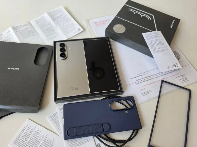 SAMSUNG FOLD 7 1