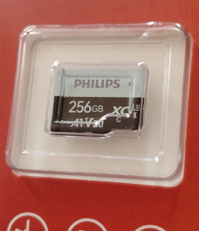 Карта памяти PHILIPS Ultra Speed 256GB micro SD Card 2