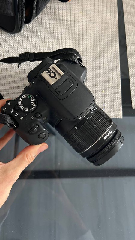 Canon 650D camera set, includes lenses and accessories 4
