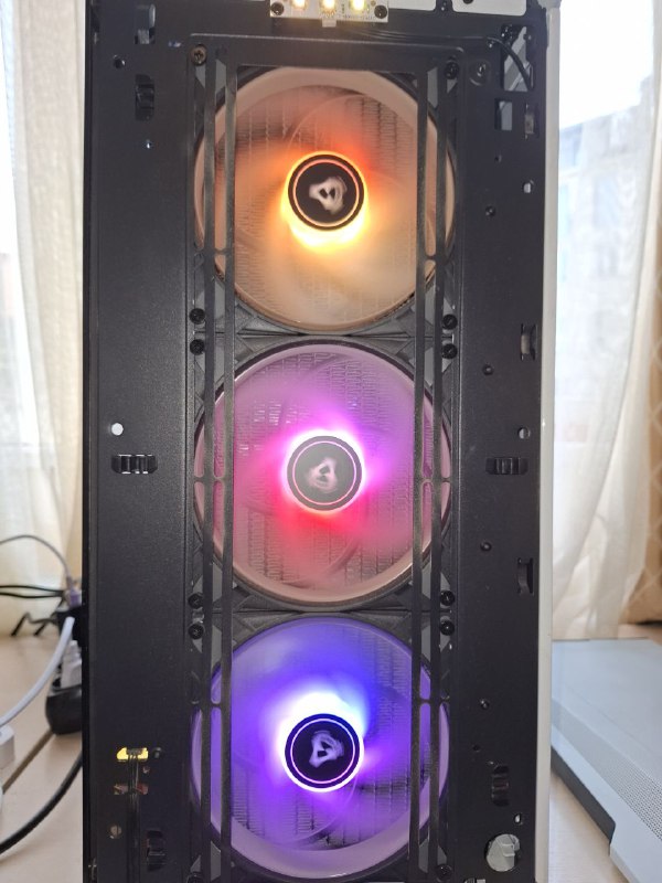 Водянка Arctic Liquid Freezer II 420 RGB 3