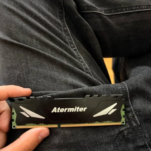 Оперативная память 4 ГБ DDR3