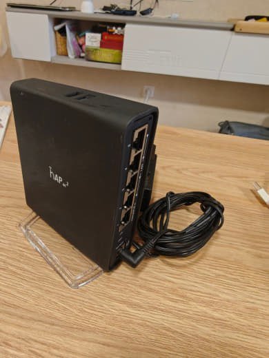 WiFi роутер mikrotik hap ac2