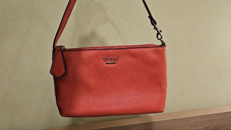 Сумка Guess 1